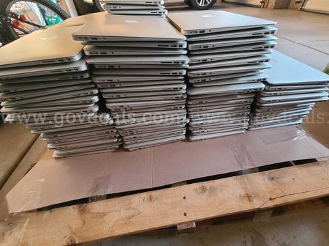Lot of 137 Apple MacBook Air laptops (Model A1466)