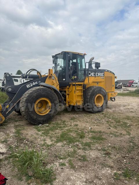 2019 John Deere 824K-II Wheel Loader – Runs Good