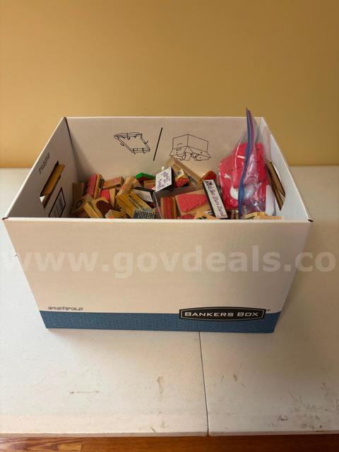 A lot of assorted stamps.