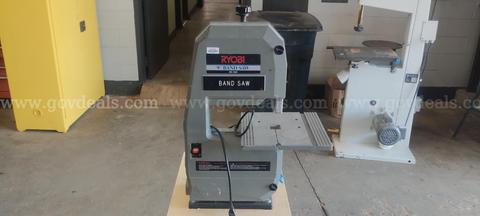 Bandsaw - RYOBI BS 900