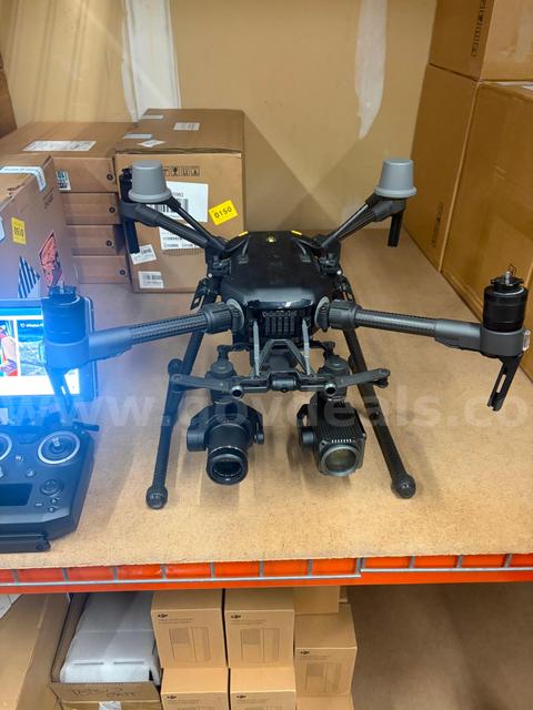 DJI Matrice 210 RTK V2 Drone with 20 Batteries 2 Payloads