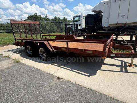 Equipment trailer