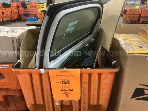 Hardware: "Automotive and Hardware" (Hamper)(OCT26-0626)