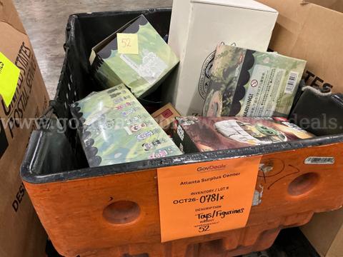 Collectibles: "Toys, Games and Puzzles" (OCT26-0781X)