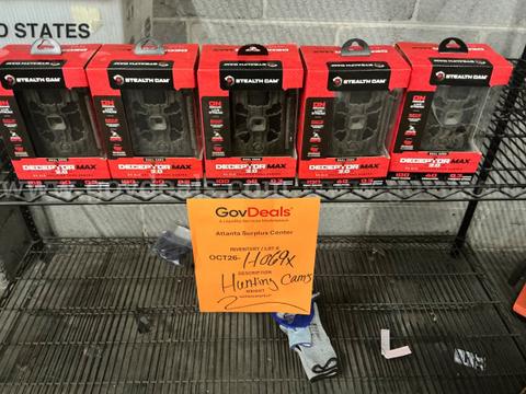 Sporting Goods: "Hunting Cameras" (OCT26-H069X)