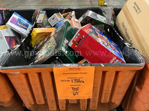 Collectibles: "Toys, Games and Puzzles" (OCT26-1376X)