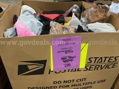 Apparel: Manually Sorted "Shoes, Handbags and Totes" (NOV26-0041X)