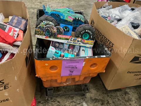 Collectibles: "Toys, Games and Puzzles" (NOV26-0113X)