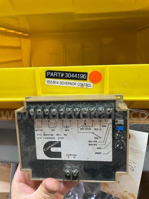 Cummins 3044196 Electronic Fuel Control Speed Governor
