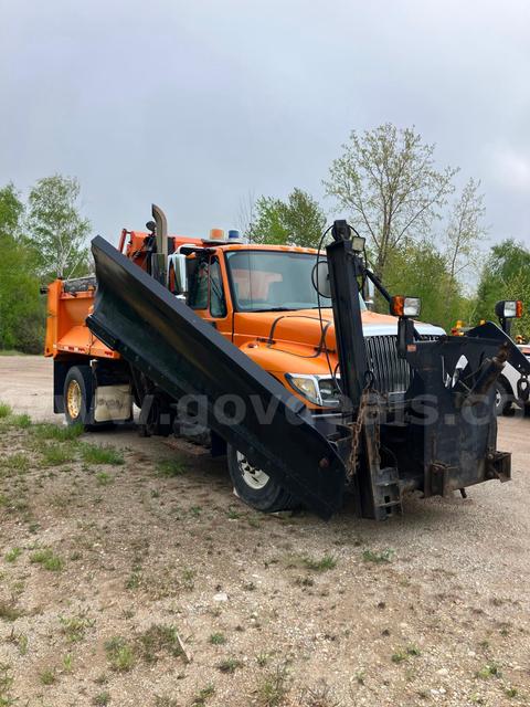 2003 International 7400