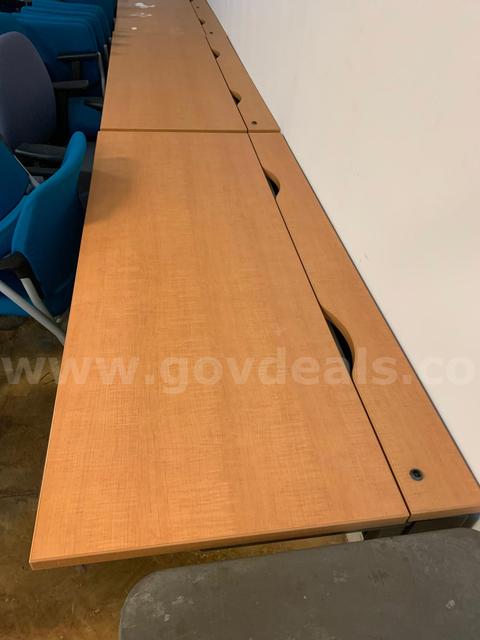 8 Tables/1 Desk