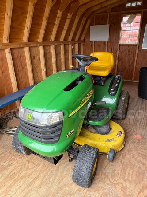 John Deere L100 17HP mower