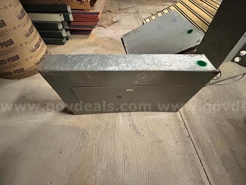 Galvanized Steel Electrical Load Center Enclosure with Hinged Access Door