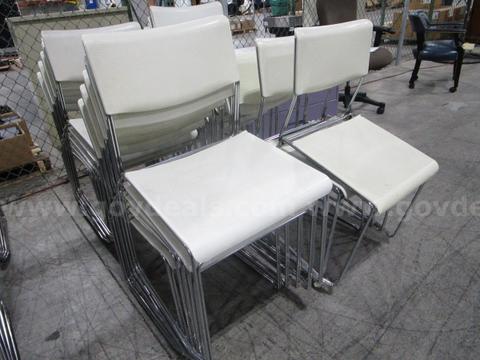 20 Stackable Chairs (L)