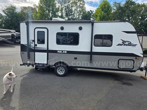 2022 Jayco Jay Flight 195RB Nice Lightweight Camper Great Shape