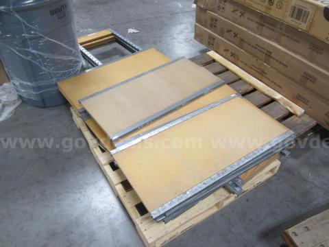 STORAGE SHELF  LOT 539