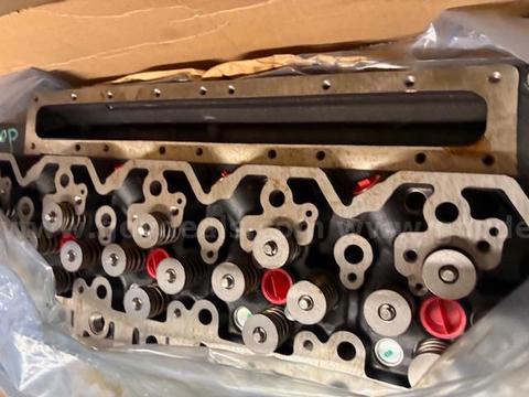 Cummins Cylinder Head (Recon) Part # 4987961NX