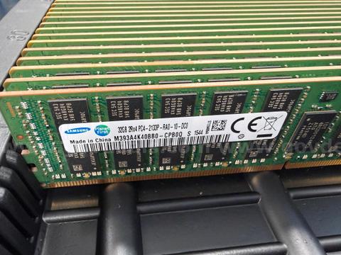 190x HP 774173-001 Samsung 32GB 2Rx4 PC4-2133P DDR4 ECC Registered RDIMM M393A4K40BB0