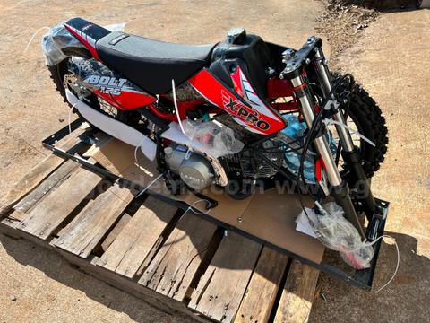 2025 Brand New 125cc Dirt Bike No Issues Red ATV Never Assembled