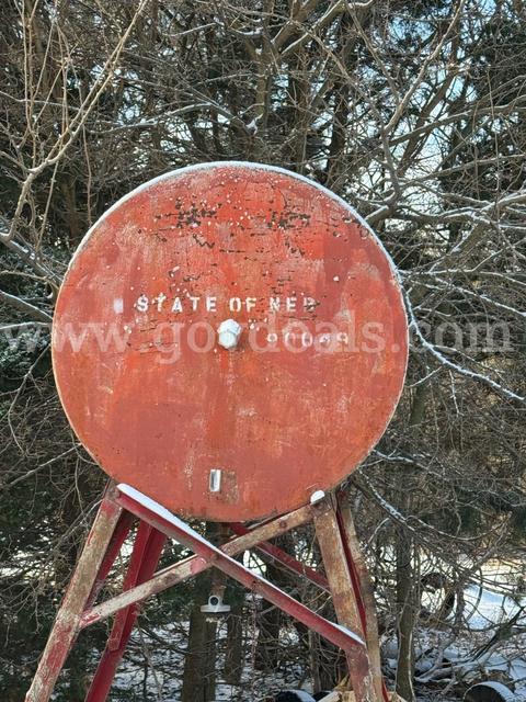 500-Gallon Fuel Tank & Stand