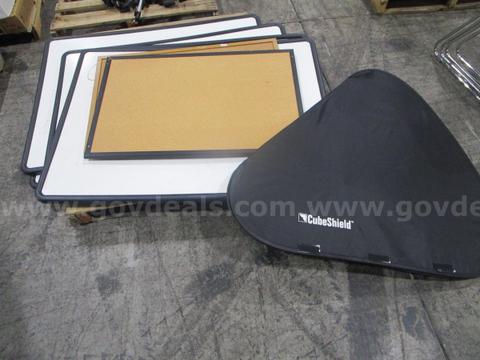 5 Whiteboards & 2 Bulletin Boards (H)