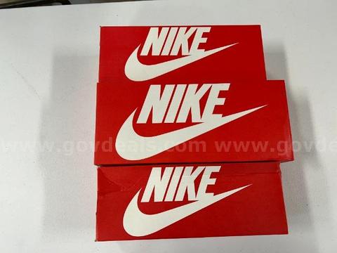 Lot of 3, Nike Slides, Various styles, Black in color. Size: 10