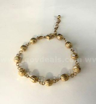 Beautiful, Ladies, 24k Gold, 7 Inch, Beaded Bracelet W/Extender