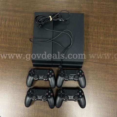 Playstation 4, 4 controllers