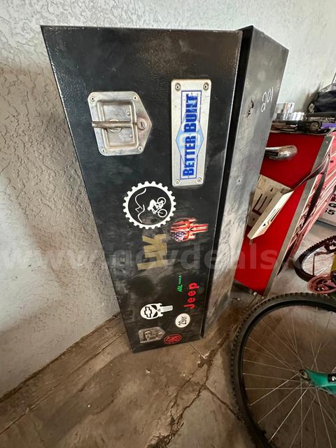 Metal Tool Box