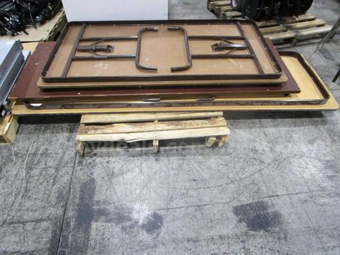 3 Folding Tables (H)