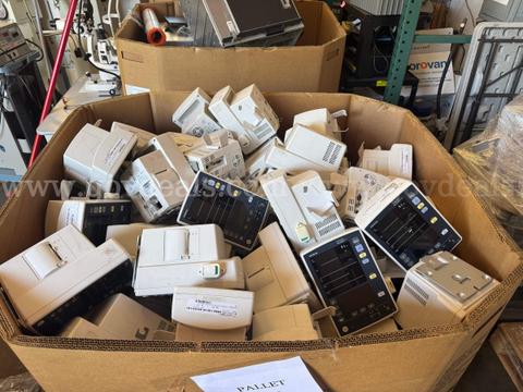 111 PCS MIXED VITAL SIGN MONITORS