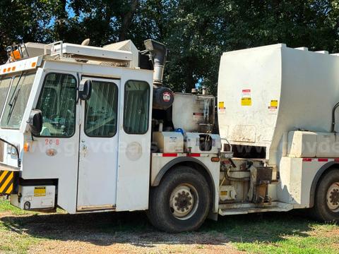 Garbage truck
