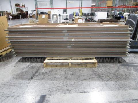 10 Folding Tables (E)