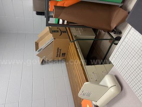Teacher Desk - metal