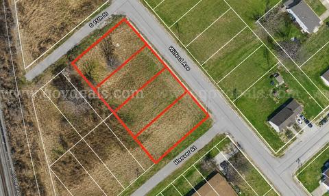 (240 X 125 Sq ft) (0.69 Acres) Large 4-adjacent Lots about 3.4 Miles from Downtown St. Louis.