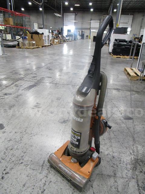 Eureka Vacuum (D)