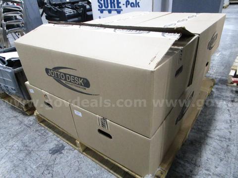 6 Vehicle Weapon Bases (E) - government surplus lot currently bid at $1 in Indianapolis, IN