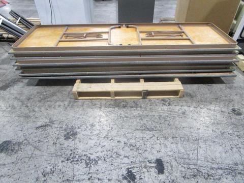 6 Folding Tables (C)
