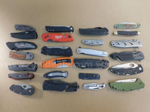 25 Knives (FS)
