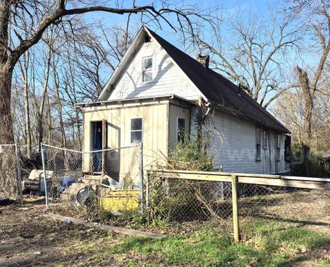 Single Family House close to St. Louis Downtown