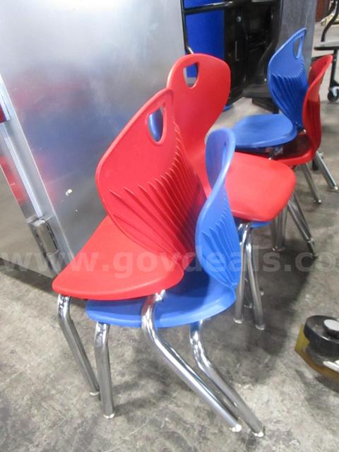 6 Child-Sized Chairs (I)