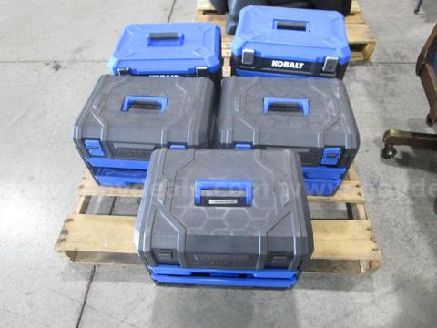 5 Plastic Toolboxes (C)