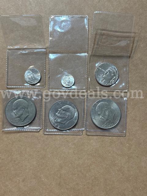 Lot of dollars, half dollar, nickel & dime