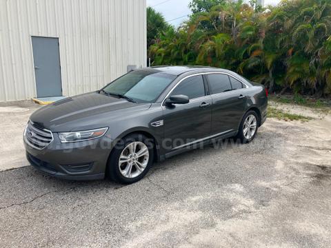2016 Ford Taurus