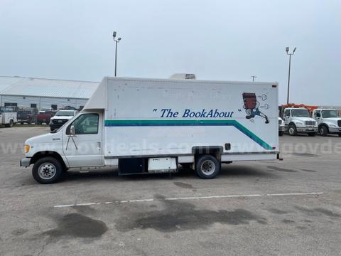 1998 Ford E450 Bookmobile