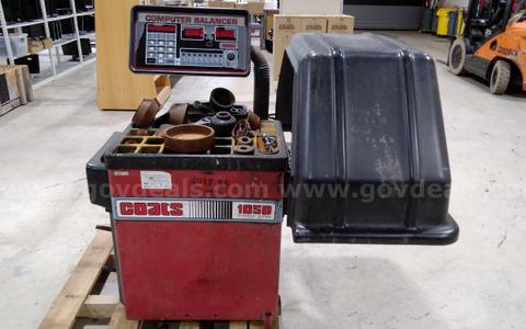 COATS 1050 direct drive wheel balancer