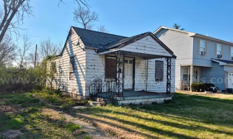 Single Family House close to St. Louis Downtown