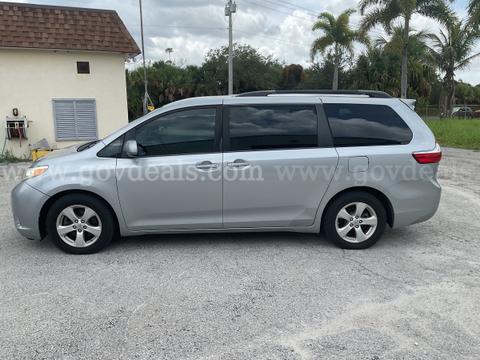 2015 Toyota Sienna
