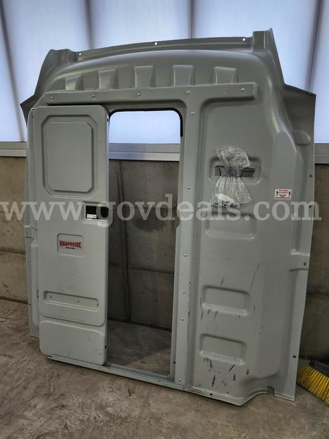 Bulkhead with Sliding Door
