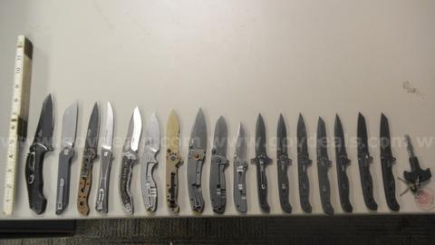 Lot of CRKT knives